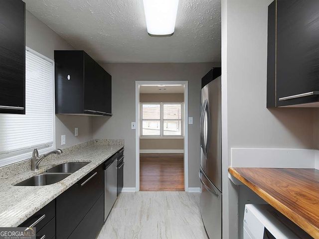 1306 Kasandra Drive SE, Marietta, GA 30067