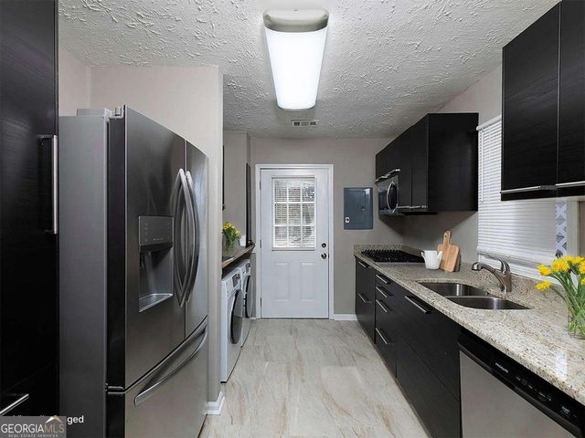 1306 Kasandra Drive SE, Marietta, GA 30067