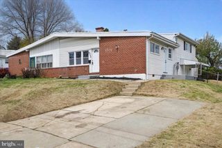 4604 OLD COURT RD, Baltimore, MD 21208