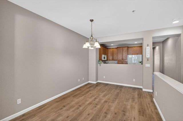 8150 Crystal Walk Cir, Elk Grove, CA 95758