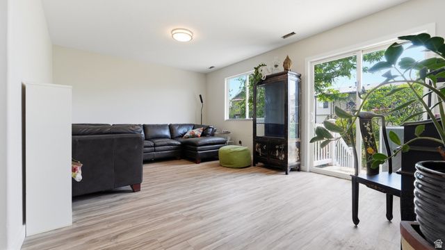 5416 S 4225 W, Roy, UT 84067