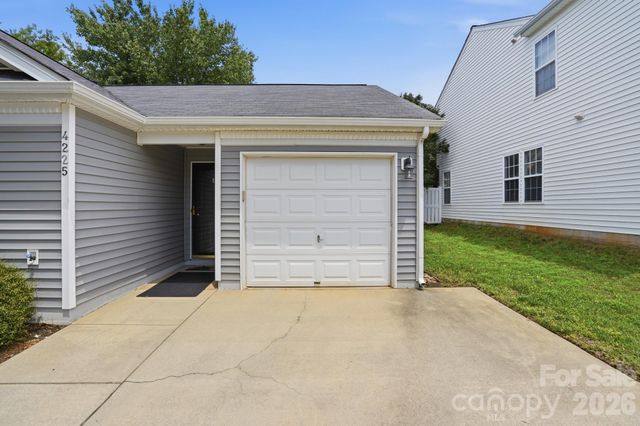 4225 Hogan Lane, Fort Mill, SC 29707