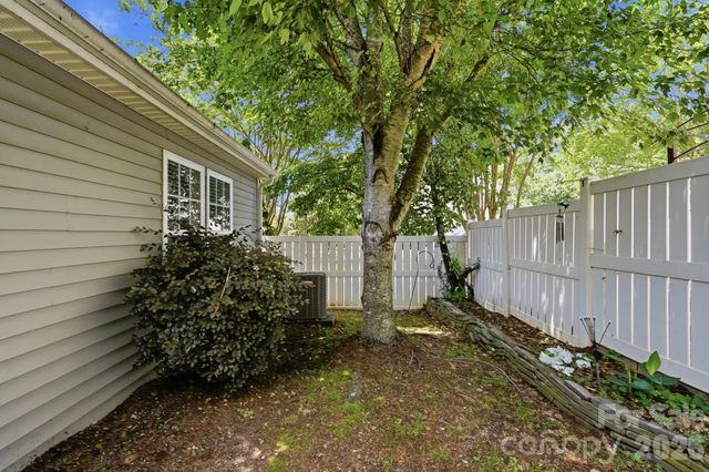 4225 Hogan Lane, Fort Mill, SC 29707