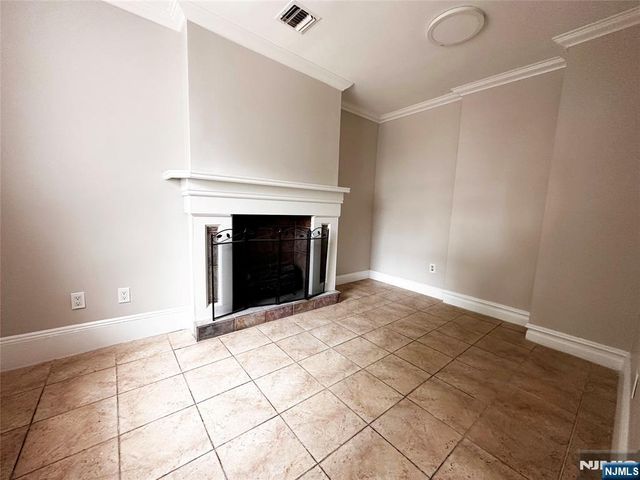 435 59th Street, West New York, NJ 07093