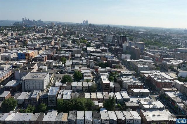 435 59th Street, West New York, NJ 07093