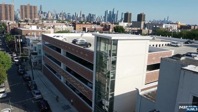 435 59th Street, West New York, NJ 07093