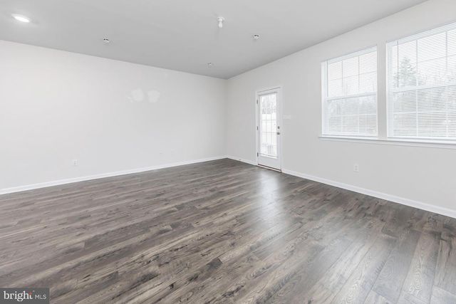 309 MAZZEO DR, Glassboro, NJ 08028