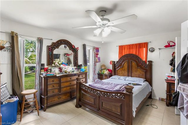 1728 NE 22nd TER, Cape Coral, FL 33909