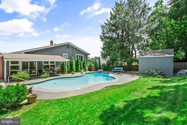 450 FOSTER DR, Springfield, PA 19064