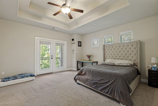 1017 Brook Hollow Drive, Euless, TX 76039