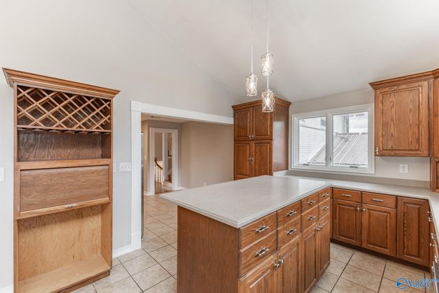2122 Winchester Road NW, Huntsville, AL 35810