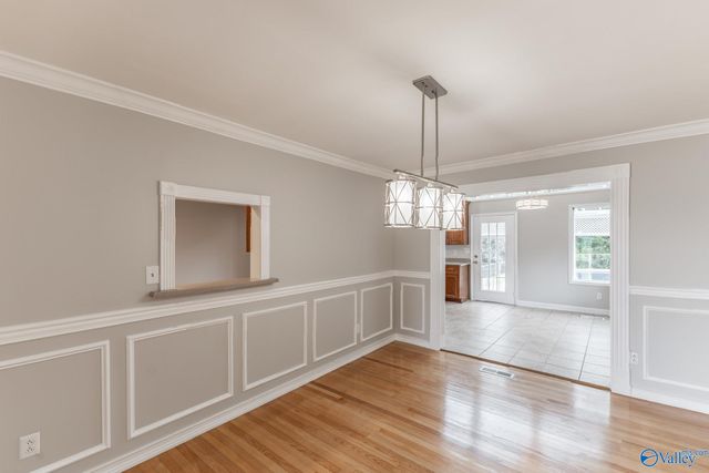 2122 Winchester Road NW, Huntsville, AL 35810