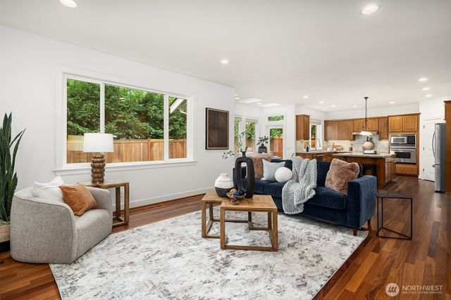 9108 124th Avenue NE, Kirkland, WA 98033