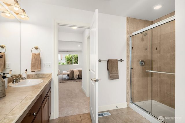 9108 124th Avenue NE, Kirkland, WA 98033