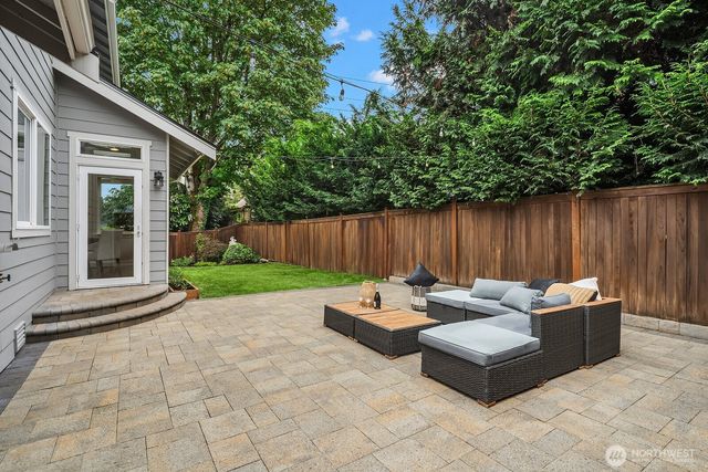 9108 124th Avenue NE, Kirkland, WA 98033