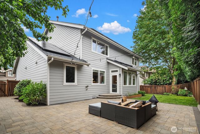 9108 124th Avenue NE, Kirkland, WA 98033