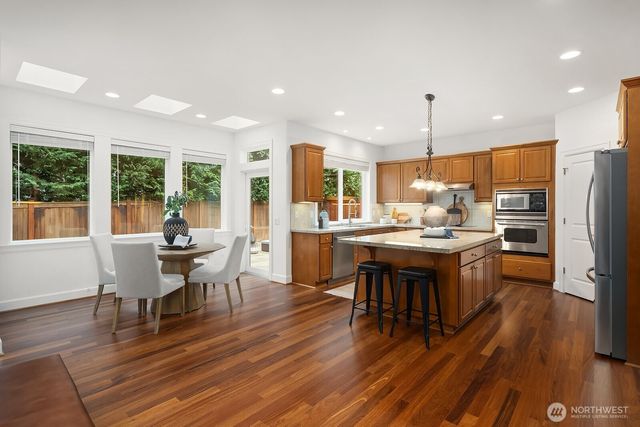 9108 124th Avenue NE, Kirkland, WA 98033
