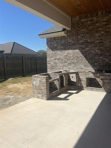 2247 Nikal Drive, Lake Charles, LA 70605