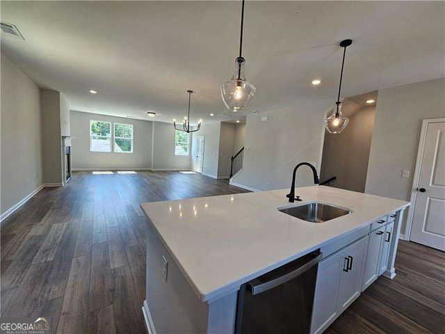 3670 Willow Glade Tr, Lawrenceville, GA 30043