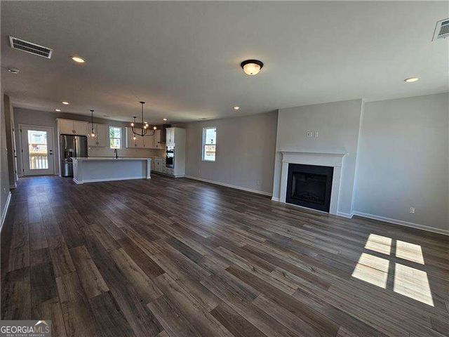 3670 Willow Glade Tr, Lawrenceville, GA 30043