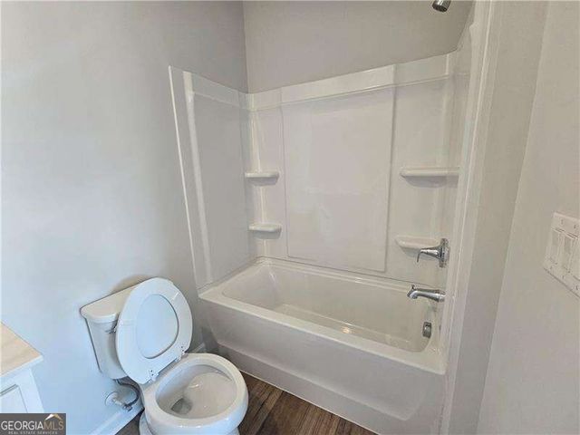 3670 Willow Glade Tr, Lawrenceville, GA 30043
