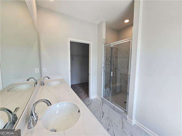 3670 Willow Glade Tr, Lawrenceville, GA 30043