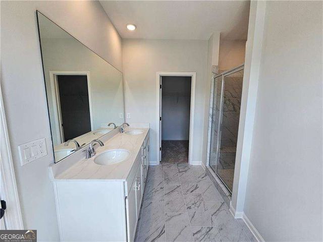 3670 Willow Glade Tr, Lawrenceville, GA 30043