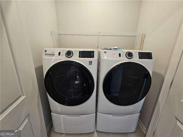 3670 Willow Glade Tr, Lawrenceville, GA 30043