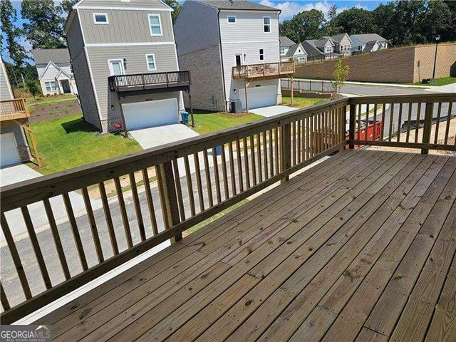 3670 Willow Glade Tr, Lawrenceville, GA 30043