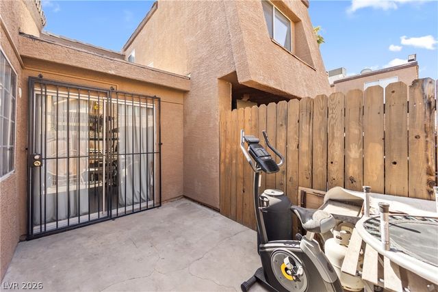 1403 Santa Anita Drive A, Las Vegas, NV 89119