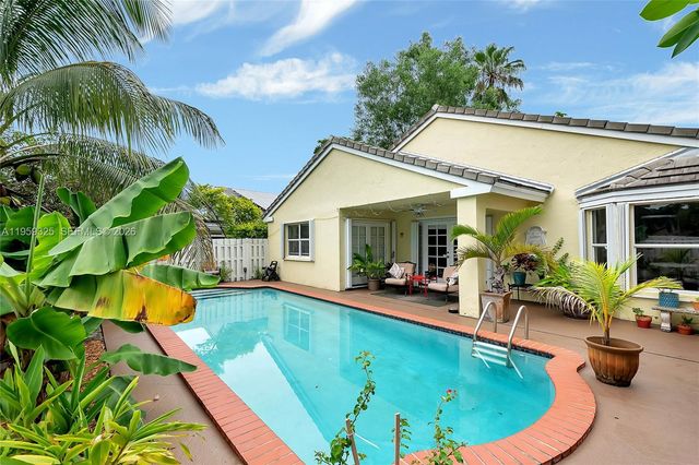 4534 SW 147th Ct, Miami, FL 33185