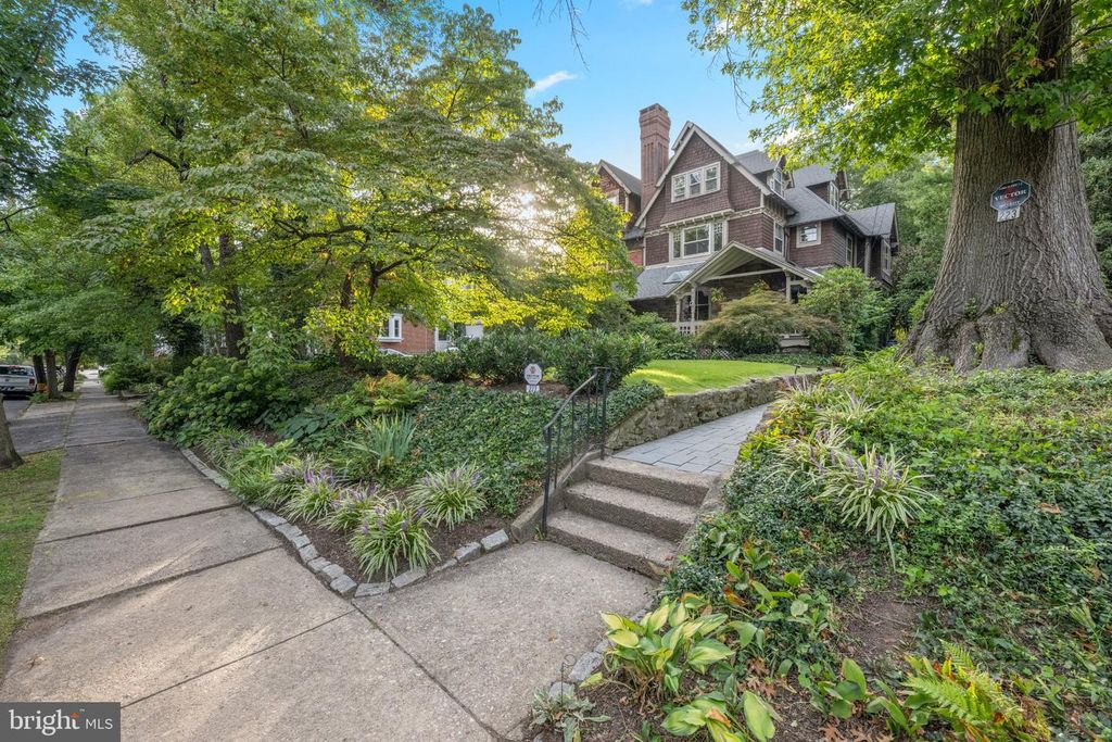 223 E GOWEN AVE, PHILADELPHIA, PA 19119 — exterior