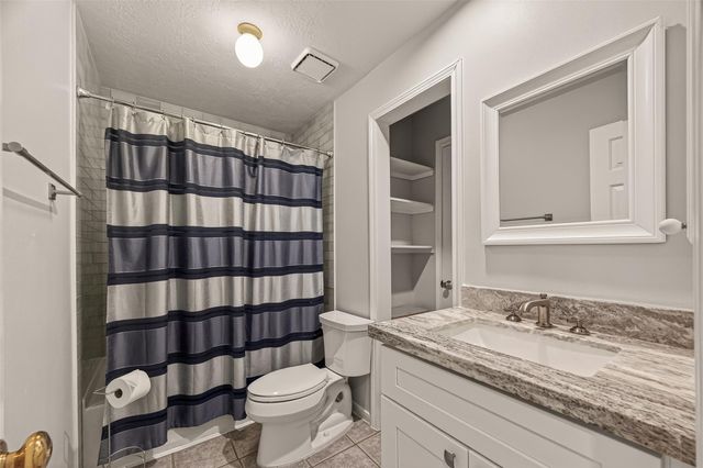 2103 Pleasant Palm Circle, League City, TX 77573