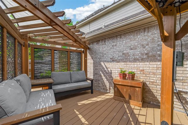 2103 Pleasant Palm Circle, League City, TX 77573