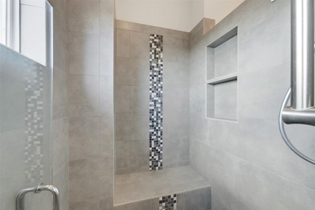 700 Skyline Ridge Lookout DR, Wimberley, TX 78676