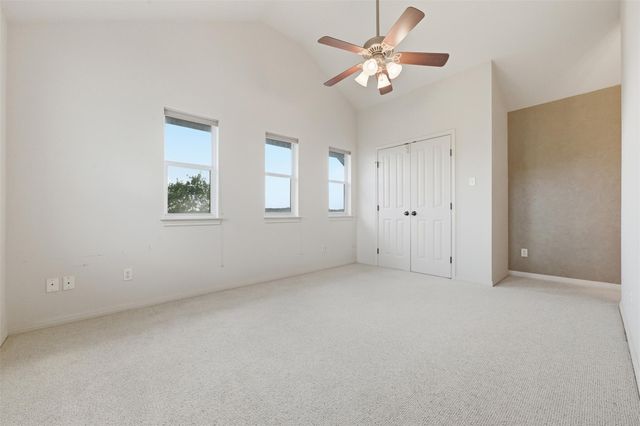 700 Skyline Ridge Lookout DR, Wimberley, TX 78676