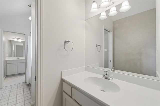 700 Skyline Ridge Lookout DR, Wimberley, TX 78676