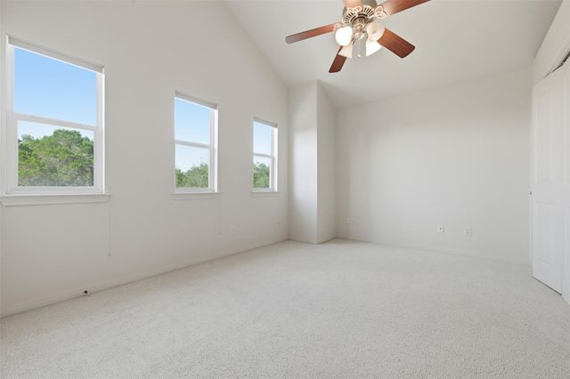 700 Skyline Ridge Lookout DR, Wimberley, TX 78676