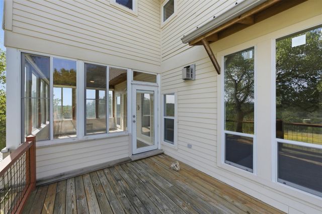 700 Skyline Ridge Lookout DR, Wimberley, TX 78676