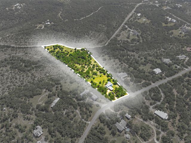 700 Skyline Ridge Lookout DR, Wimberley, TX 78676