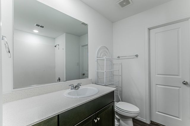 5823 Grindstone Drive, Forney, TX 75126