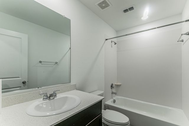 5823 Grindstone Drive, Forney, TX 75126