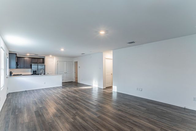 5823 Grindstone Drive, Forney, TX 75126