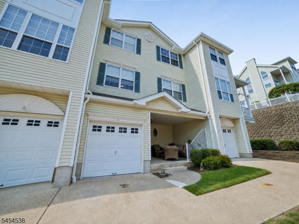 6 Hancock Dr, Morris Twp., NJ 07960 — exterior