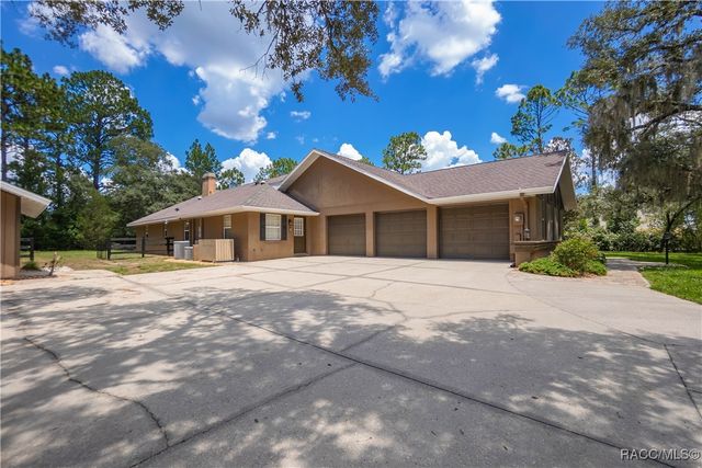 5540 N Rosedale Circle, Beverly Hills, FL 34465