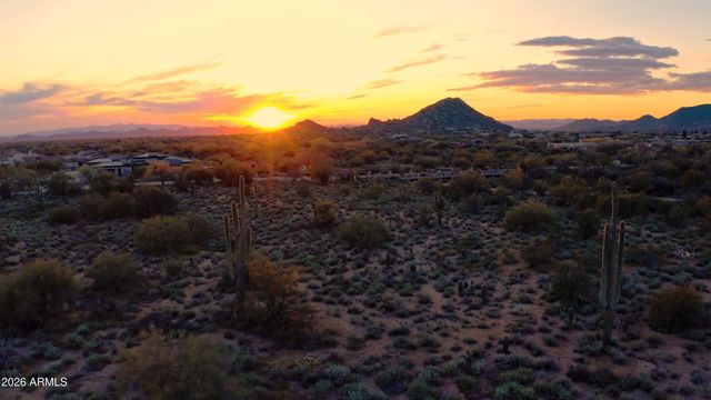 8600 E WHISPER ROCK Trail 102, Scottsdale, AZ 85266