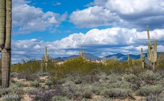 8600 E WHISPER ROCK Trail 102, Scottsdale, AZ 85266