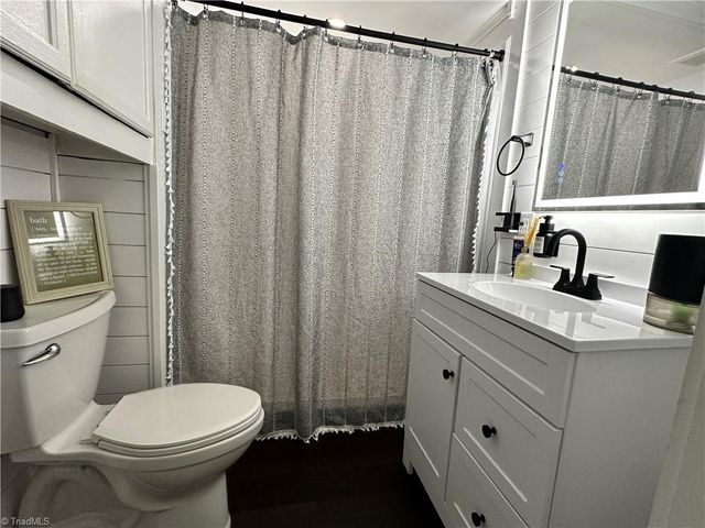 245 Orchard Street, Mount Airy, NC 27030