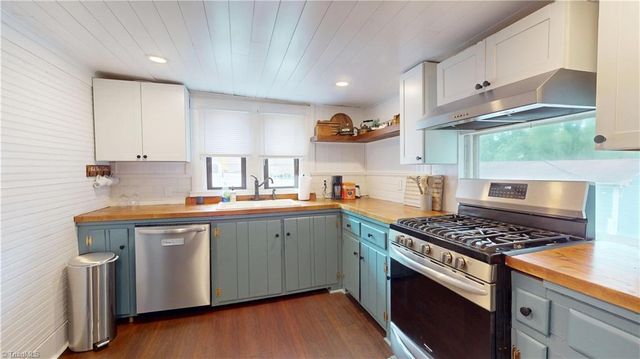 245 Orchard Street, Mount Airy, NC 27030