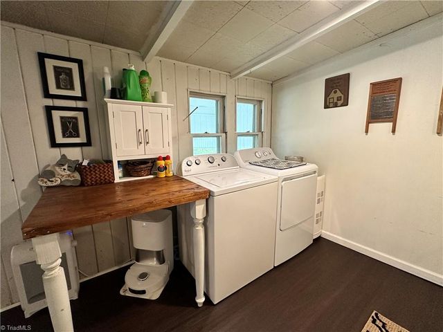245 Orchard Street, Mount Airy, NC 27030